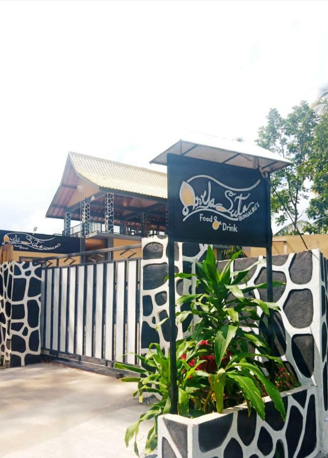 Aryasuta Bungalow Tetebatu Exterior foto